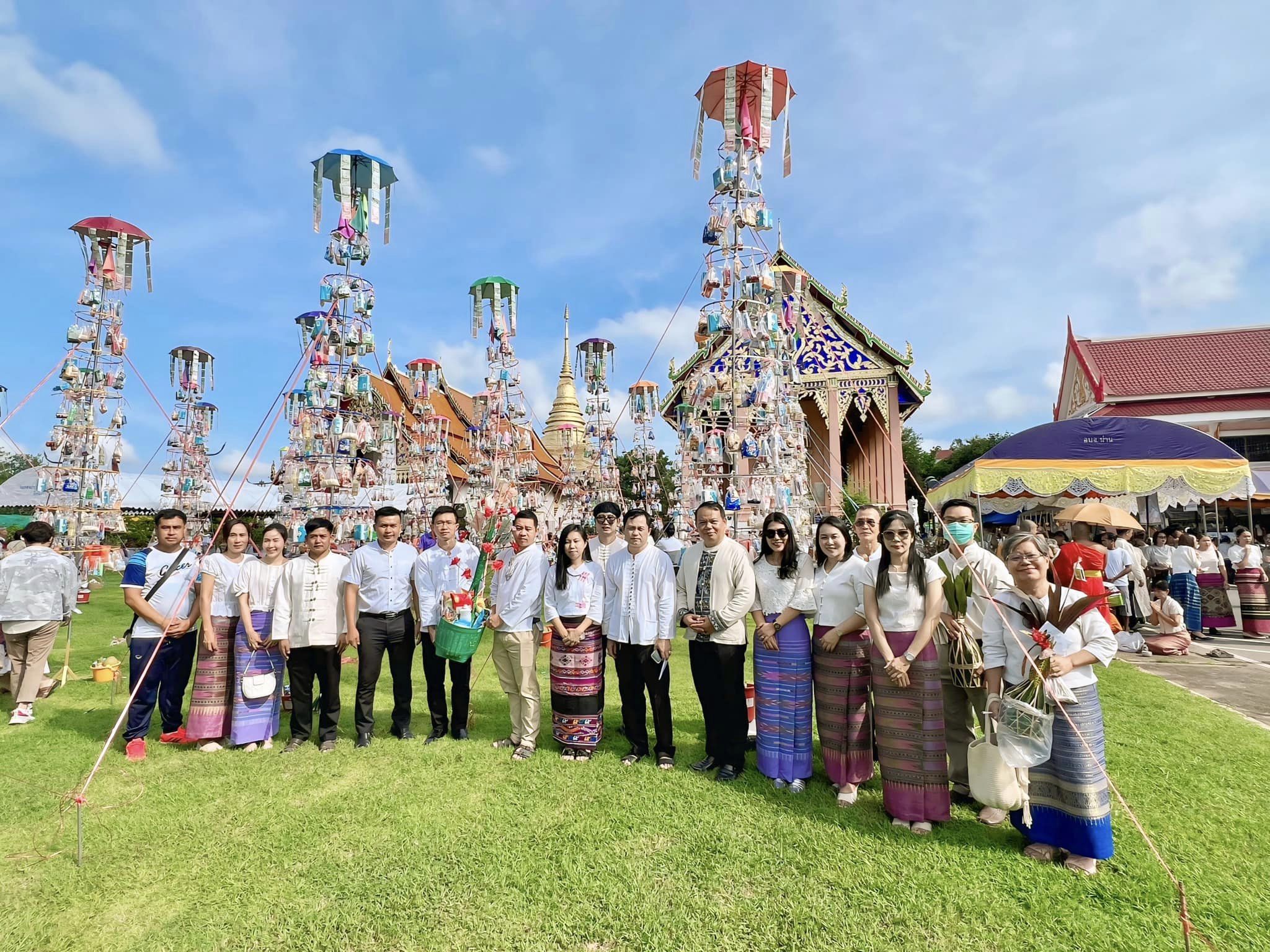 วิทยาลัยสงฆ์นครน่าน เฉลิมพระเกียรติฯ ร่วมถวายทานสลากภัตวัดพระธาตุช้างค้ำวรวิหาร